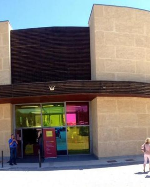 Centre Culturel Léo Malet