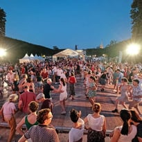 Festival Swinging