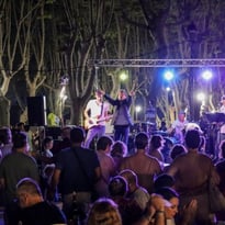 Soirée d'été sur la terrasse