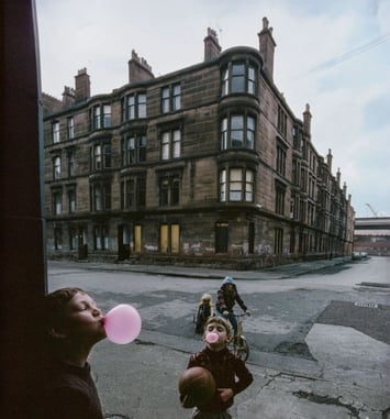 Le Bonheur Est Dans L'Image et Raymond Depardon