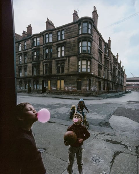 Le Bonheur Est Dans L'Image et Raymond Depardon