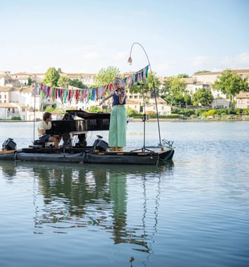 Le Piano du Lac et Concert Flottant Jangada