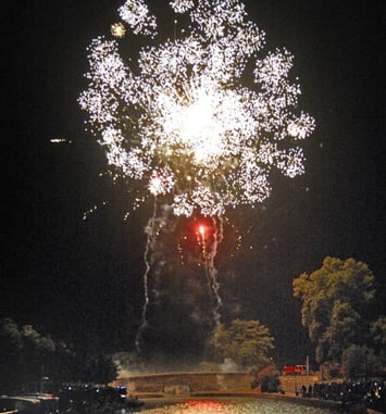 Tour de ville, concert et feu d'artifice pour la fête nationale