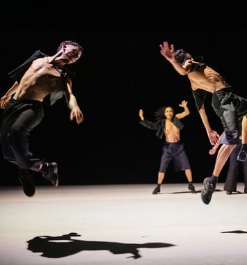 FUGACES | Aina Alegre – Centre chorégraphique national de Grenoble & Studio Fictif