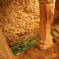 Visite guidée du mikvé médiéval