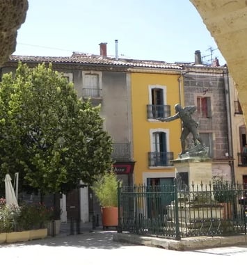 Visite guidée du centre historique de Lunel, la cité des pêcheurs de Lunel