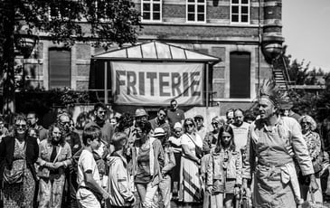 Friterie mon amie (une tentative pour dorer l'espace public)_Cie bonjour Désordre