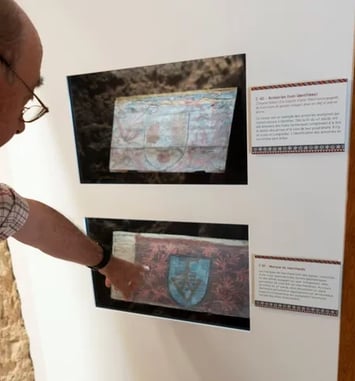 Visite commentée du château médiéval de Puisserguier et de sa salle d'interprétation des plafonds peints médiévaux