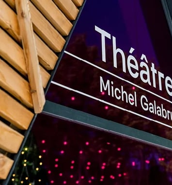 Visite guidée du domaine et du théâtre de la Scène de Bayssan