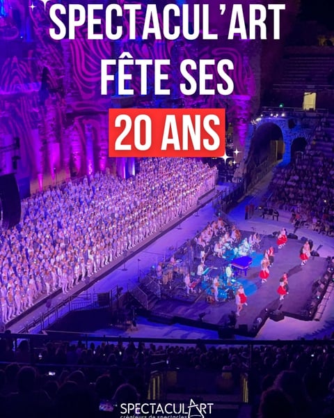 Dans le Chœur de Céline, avec 300 choristes, direction artistique Vincent Fuchs