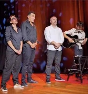 Saynètes improvisées