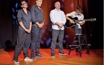 Saynètes improvisées
