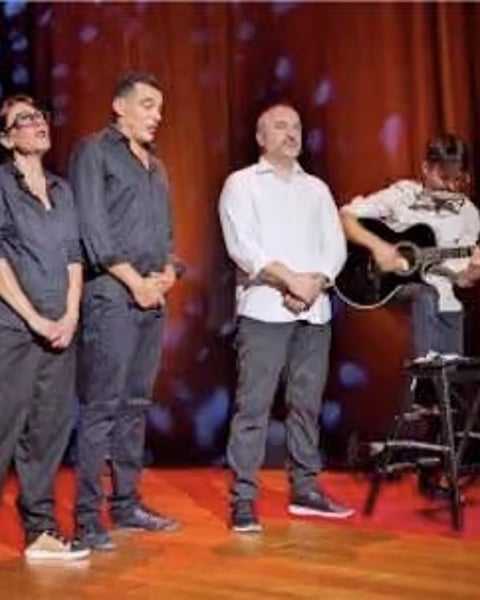 Saynètes improvisées