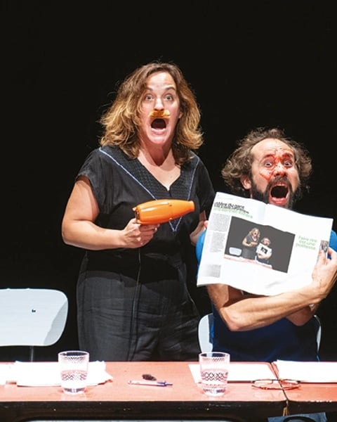 Le Mystère du gant (vaudeville à table ou presque)