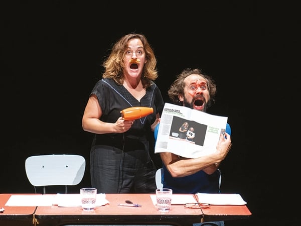 Le Mystère du gant (vaudeville à table ou presque)